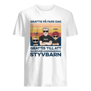 Personlig t-shirt till bonuspappa | Personlig presenter till far | Grattis till att du ärver ett legendariskt styvbarn