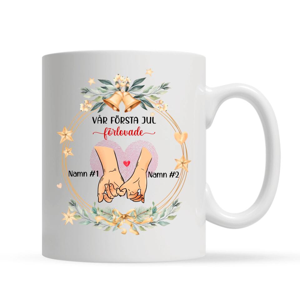 Personlig mugg till Fru | Personlig present till Fru  | Vår första jul Förlovade