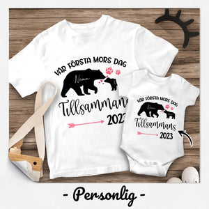 Personlig T-shirt till familjen | Personlig present till familjen | Vår första Mors dag tillsammans