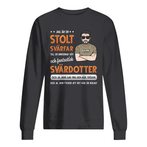 Personlig t-shirt till Svärfar | Personlig presenter till far | Jag är en stolt svärfar till en underbar söt och fantastisk svärdotter