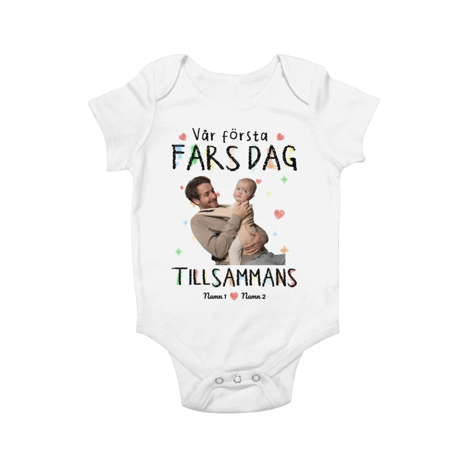 Vores første fars dag sammen - Matchende T-shirt med brugerdefineret foto til far og baby