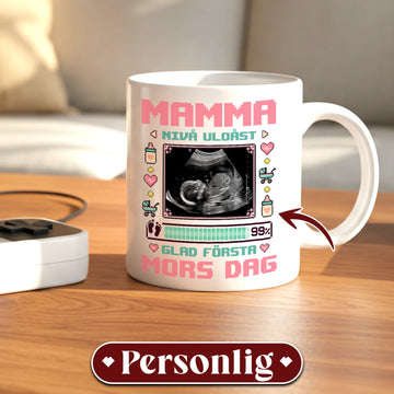 MAMMA NIVÅ ULOÅST Glad första mors dag - Personlig mugg till Mamma